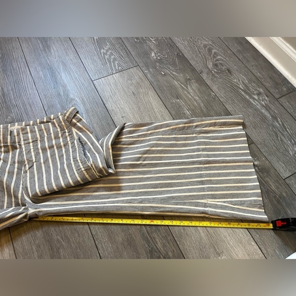 NWOT Anthropologie Pilcro Foxglove Mid-Rise Flare Pants Size 25 - Picture 8 of 14